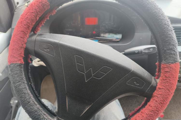 Used Wuling Rongguang 2012 1.2L Extended Basic Version LJY
