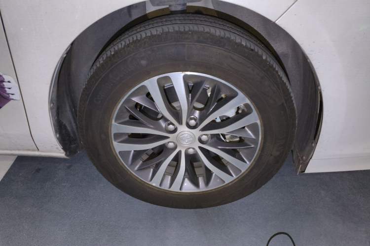 Used Buick GL8 2021 ES Landtrek 653T Comfort Edition