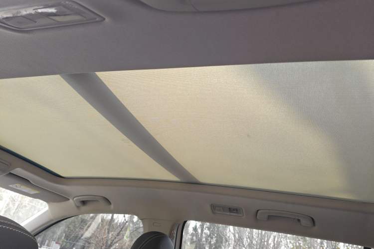 Used Volkswagen Tiguan L 2022 330TSI Automatic Two-Wheel Drive Smart Edition