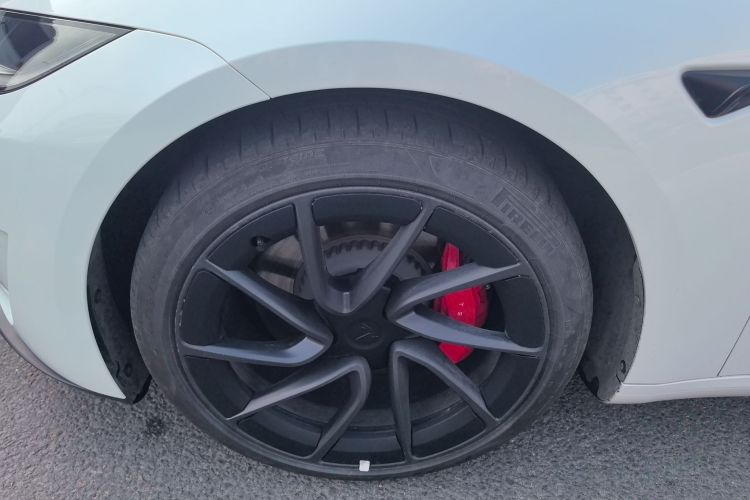 Used Tesla Model 3 2024 High-Performance All-Wheel-Drive Version