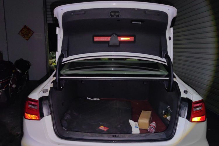 Used Audi A6L 2014 TFSI Standard Model Trunk