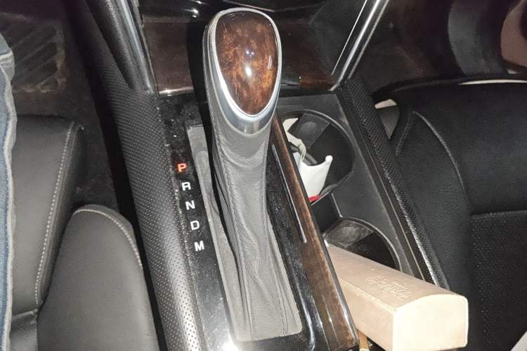 Used Cadillac XTS 2013 28T Leading Model