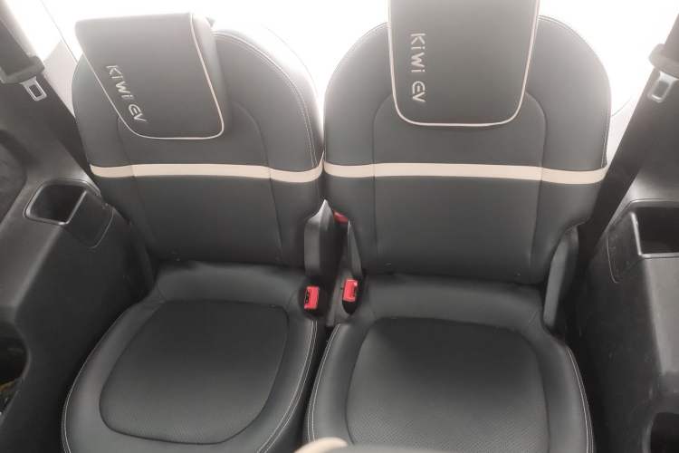 Used Baojun KiWi EV 2022 Designer Lite Edition Ternary Lithium
