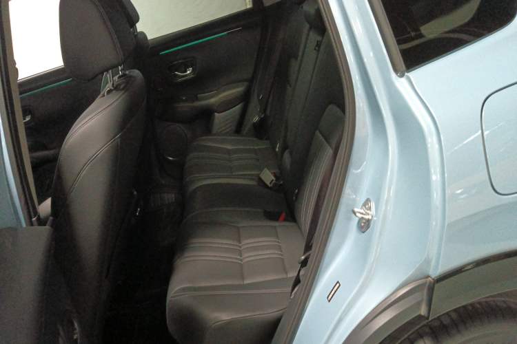Used Honda ZR-V 2023 2.0L eHEV Sharp - Deluxe Edition Left Rear Seat