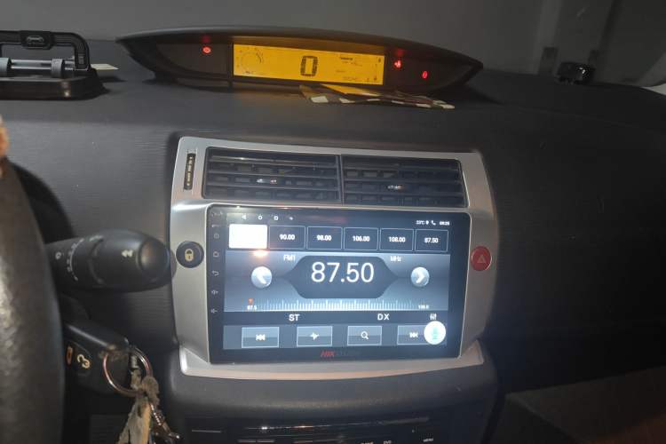 Used Citroen C-Quatre 2011 Sedan 1.6L Manual Fashion Edition Audio And AC Panel