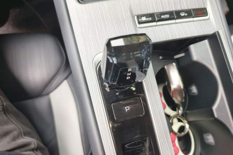 Used Geely Auto FX11 2024 1.5TD DCT Prestige Edition
