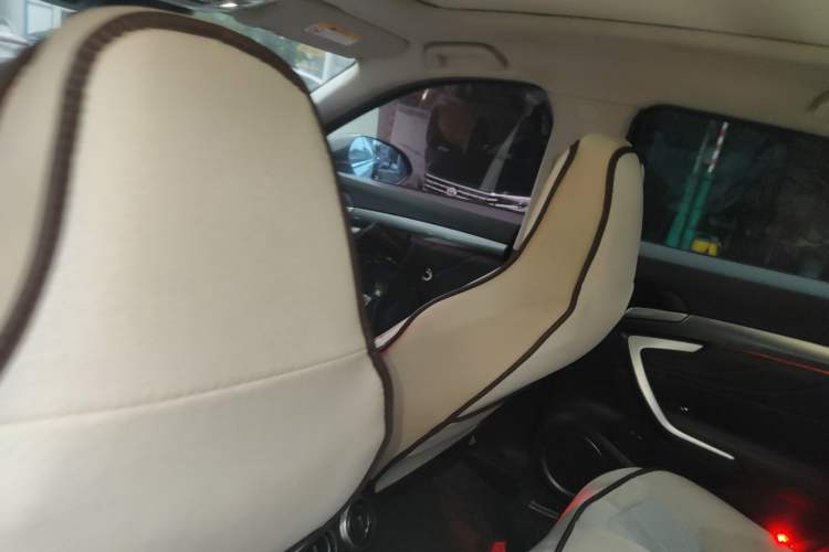 Used Wey VV7 2017 2.0T Ultra-Luxury Version
