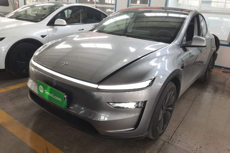 Used Tesla Model Y 2025 Rear-Wheel Drive First Edition