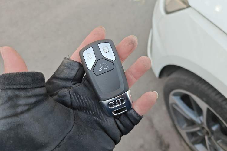 Used Audi A4L 2022 40 TFSI Fashion Dynamic Model