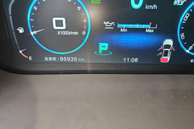 Used BYD Tang New Energy 2015 2.0T Four-Wheel-Drive Flagship Model