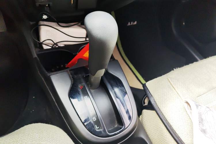 Used Honda Fit 2016 1.5L LXS CVT Comfort Sunroof Version
