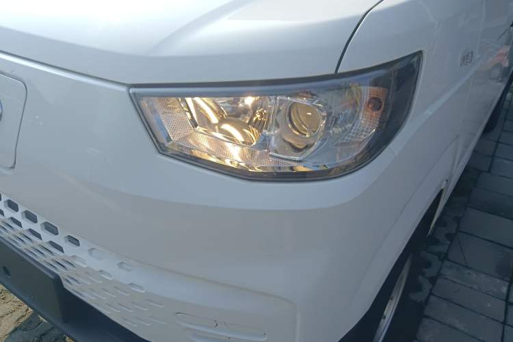 Used Karry Jiangtun E5 2024 268 km Range Open-Window 6-Seater Version
