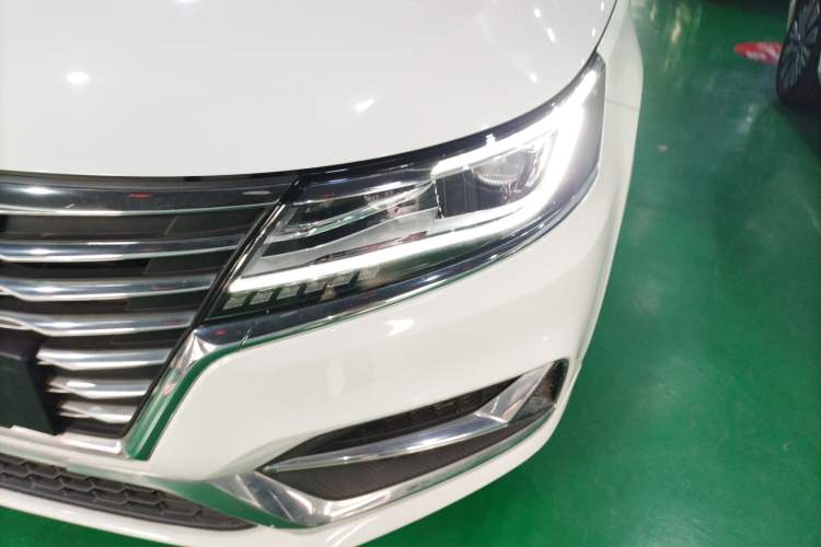 Used Roewe i6 New Energy 2017 45T Hybrid Connective Smart Luxury Edition