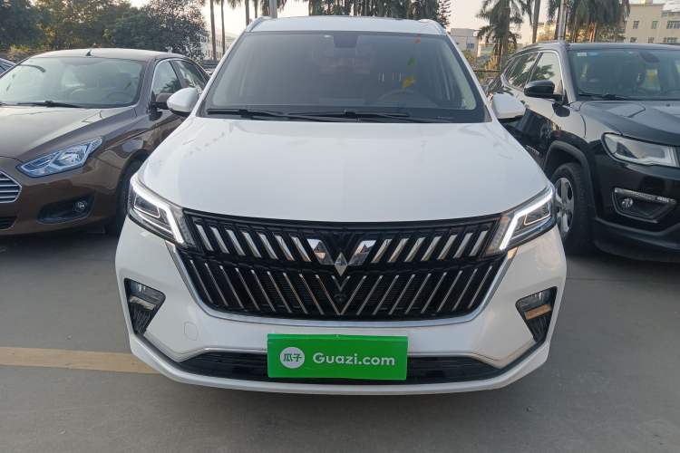 Used Wuling Jiachen 2022 1.5T CVT Deluxe Flagship Edition
