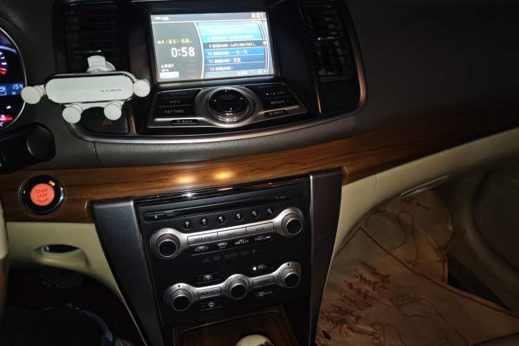 Used Nissan Teana 2011 Duke 2.5L XV Luxury Edition