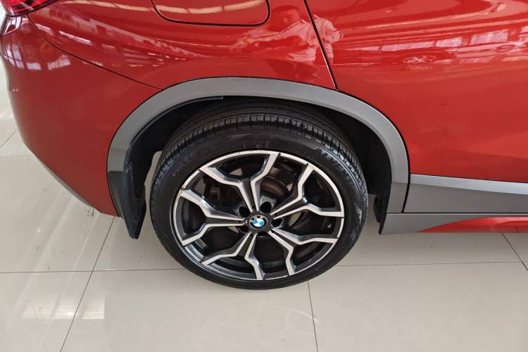 Used BMW X2 2019 sDrive25i Luxury Model with M Off-Road Package China VI Emission Standard
