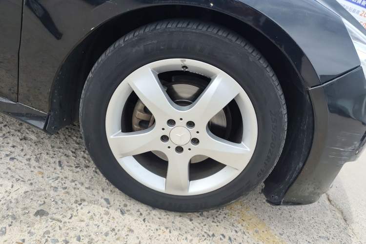 Used Mercedes-Benz R-Class 2014 R 320 4MATIC Luxury Model
