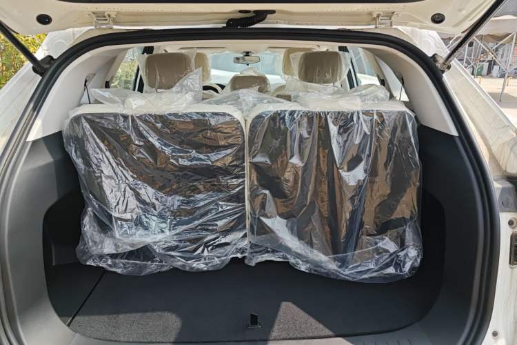 Used Cowin Kunlun 2024 Kunlun iHD 150km Mountain Peak Edition Trunk