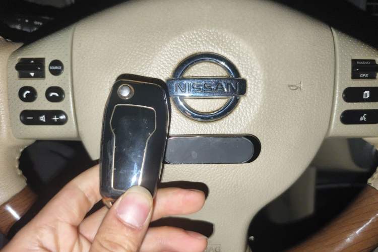 Used Nissan Sylphy 2012 Classic 1.6XE Automatic Comfort Edition Vehicle Key