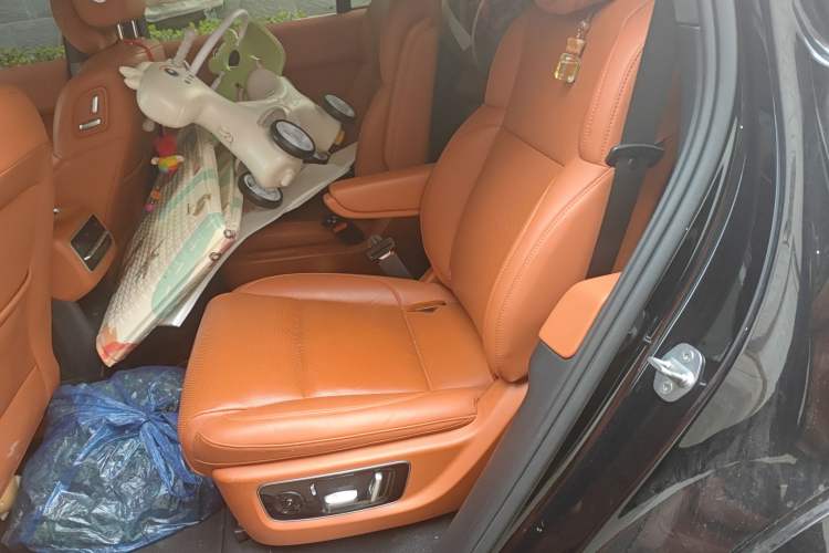 Used Li Auto L8 2023 Pro Model