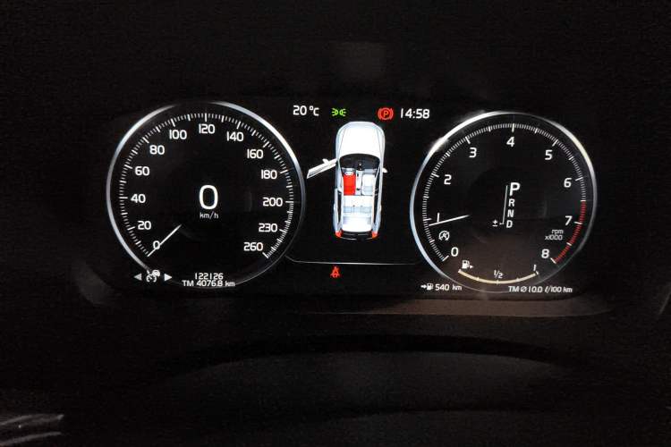 Used Volvo XC60 2019 T5 4x4 Zhiyuan Sport Edition China V Standard Instrument Cluster