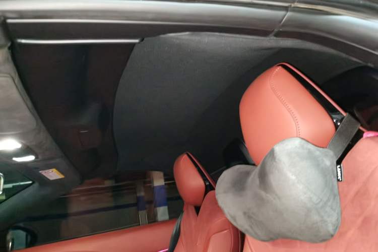 Used MG Cyberster 2024 520 km Legendary All-Wheel-Drive Version
