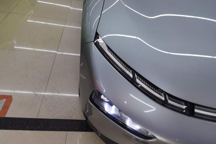 Used XPeng P7 2021 670E Pengyi Edition Right Front Headlight