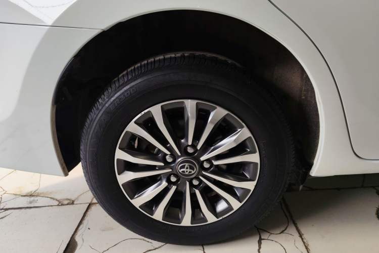 Used Toyota Corolla 2017 Revised Version 1.2T S-CVT GL