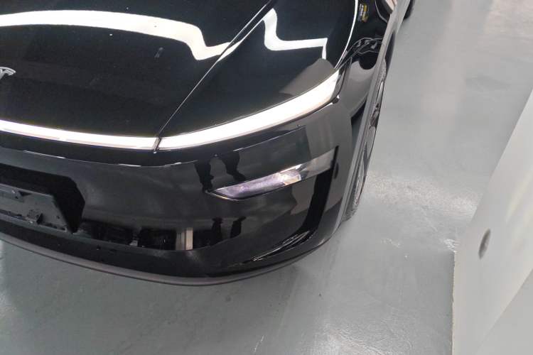 Used Tesla Model Y 2025 Rear-Wheel-Drive Version