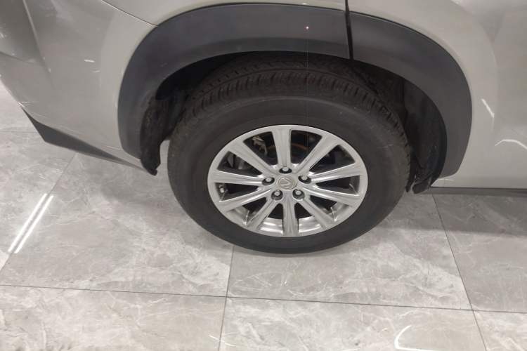 Used Lexus NX 2015 200 All-Wheel Drive Fēngshàng Edition Exterior 5