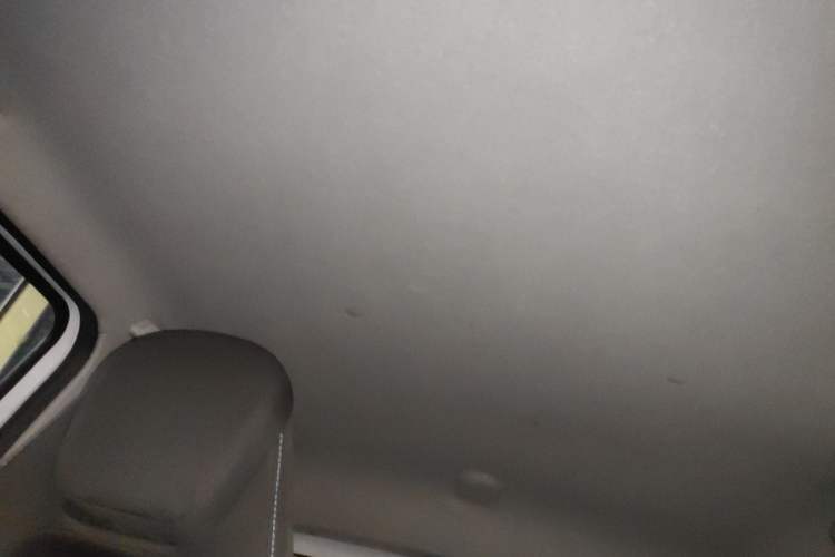 Used Wuling Hongguang MINIEV 2021 Macaron Premium Model – Lithium Iron Phosphate