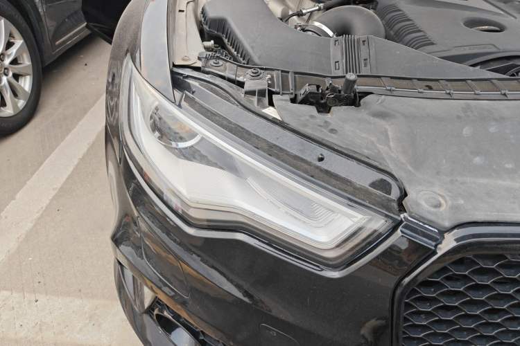 Used Audi A6L 2014 TFSI Standard Model Right Front Headlight