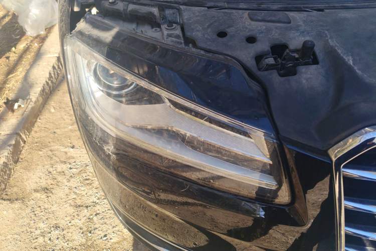 Used Audi A8 2014 A8L 45 TFSI quattro Comfort model
