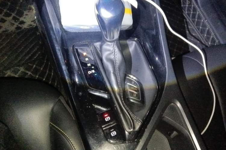 Used Roewe i5 2021 1.5L CVT Diamond Edition