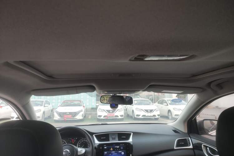 Used Nissan Sylphy 2019 1.6XV CVT Smart Connect Luxury Edition China V Standard Headliner