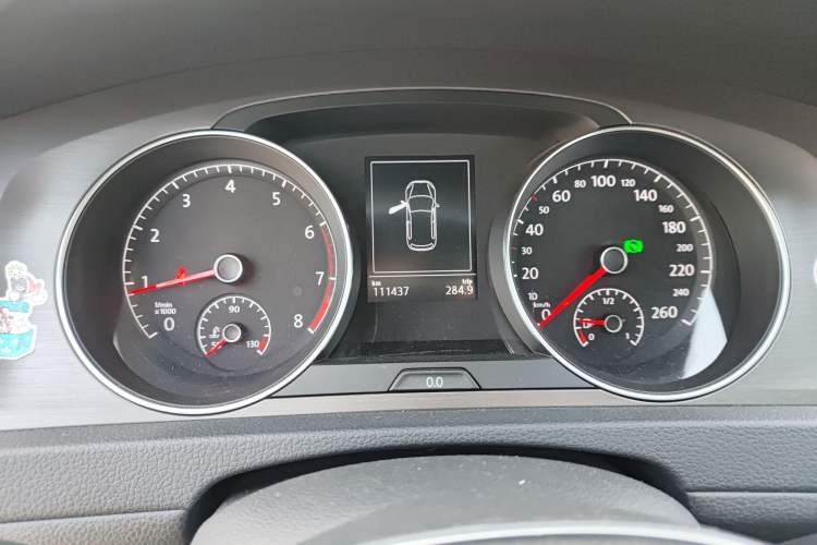 Used Volkswagen Golf 2015 1.6L Automatic Comfort Model
