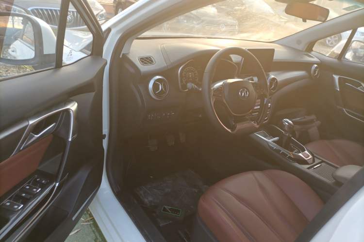 Used BAIC Senova D50 2018 1.5L Manual Prestige Intelligent Drive Edition