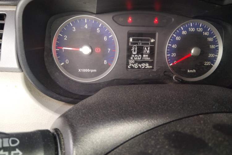 Used Venucia R50 2016 1.6L Automatic Elite Edition