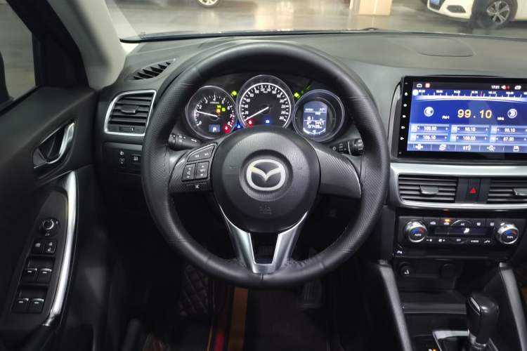 Used Mazda CX-5 2015 2.0L Automatic Two-Wheel Drive Urban Version
