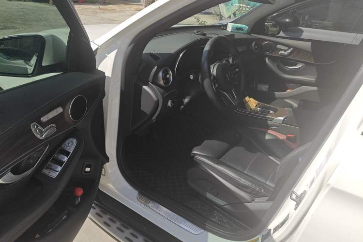 Used Mercedes-Benz GLC 2020 GLC 260 L 4MATIC Luxury Model Driver Seat