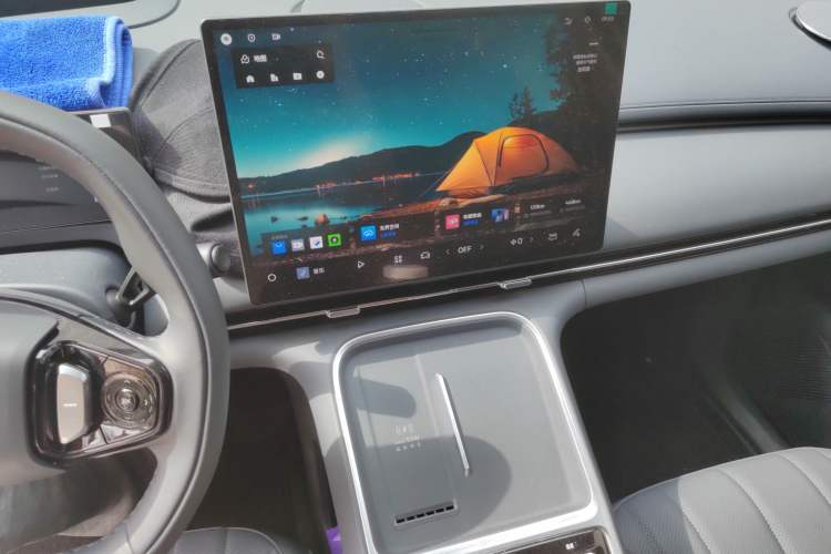 Used Geely Galaxy Xingjian 7 EM-i 2026 Model 135km Leading Edition Audio And AC Panel