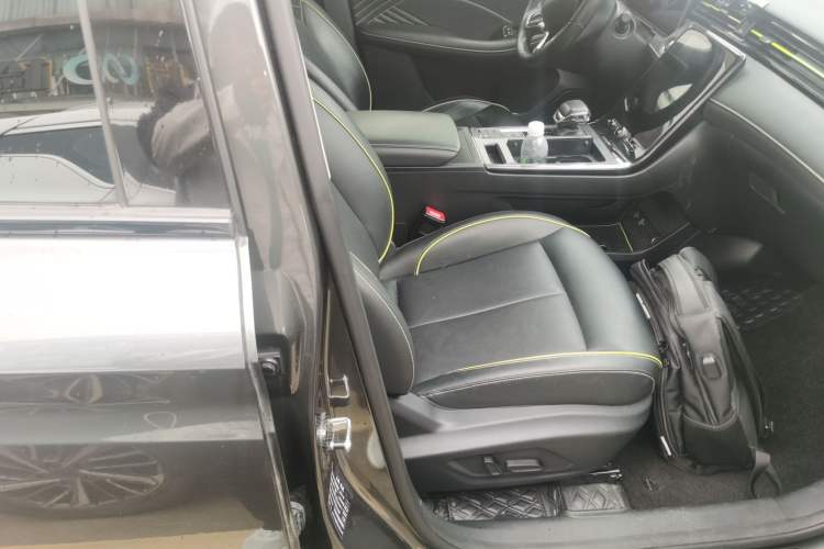 Used Roewe RX5 2021 PLUS 330TGI Automatic National Style Smart Luxury Edition Right Front Seat