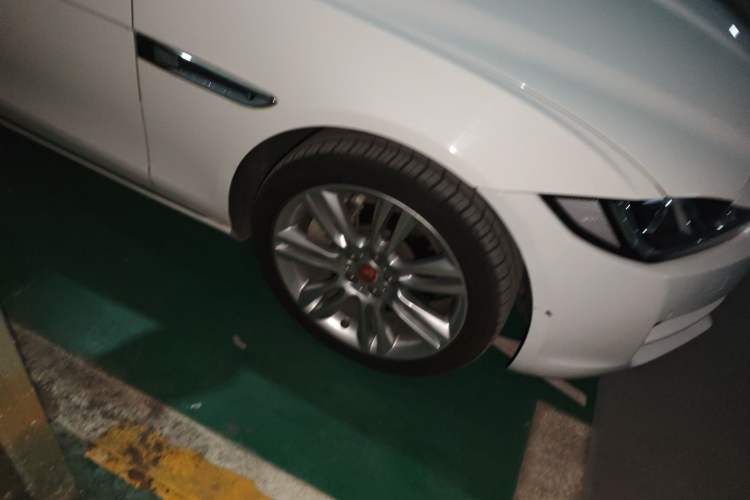 Used Jaguar XEL 2019 2.0T 200 PS Deluxe Edition
