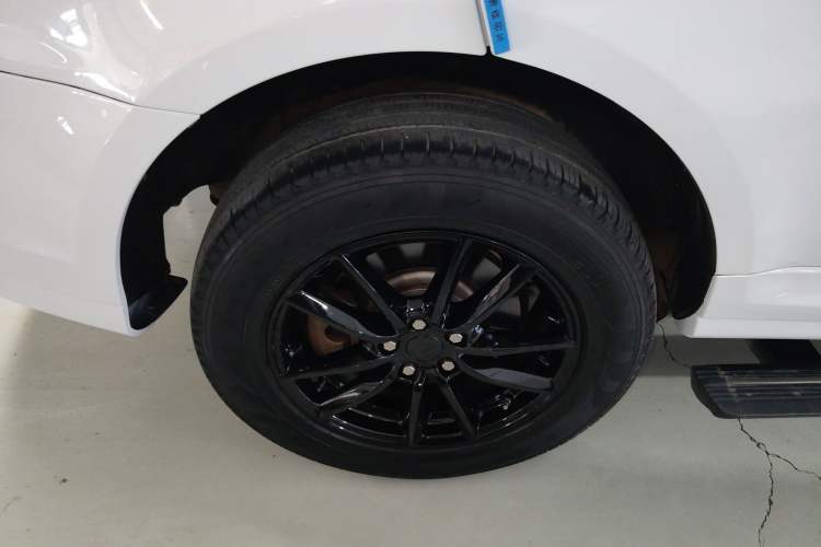 Used Land Rover Range Sport 2017 3.0 SC V6 SE Right Rear Wheel Hub