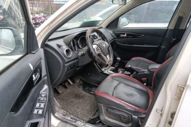 Used HYOSOW S3 2014 1.5L Luxury Version China IV Emission Standard