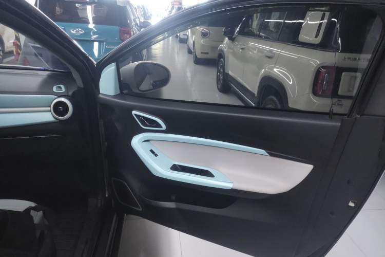 Used Chery New Energy Little Ant 2021 150 000 Yuan "Ant Fan" Edition New Ant Cool Version Lithium-Ion Battery