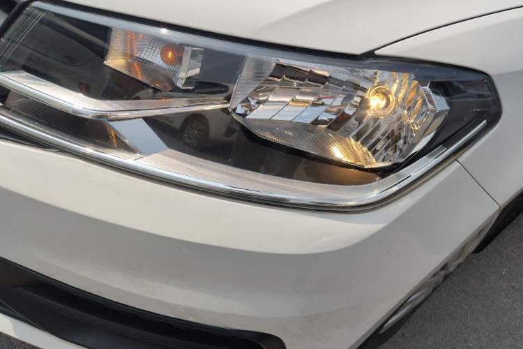 Used Volkswagen Santana 2018 1.5L Manual Fashion Edition
