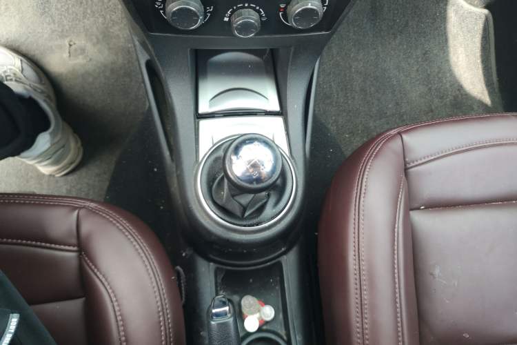 Used Citroen C-Quatre 2011 Sedan 1.6L Manual Fashion Edition Gear Lever