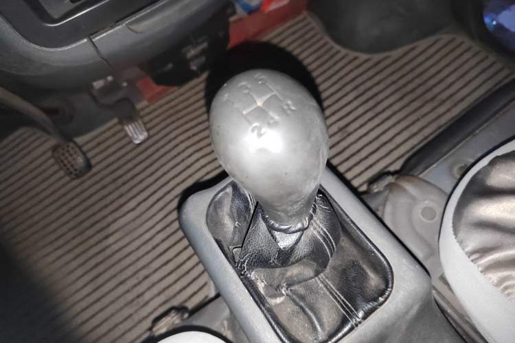 Used Wuling Zhiguang 2010 1.0L New Version Liye Style with Shorter Body