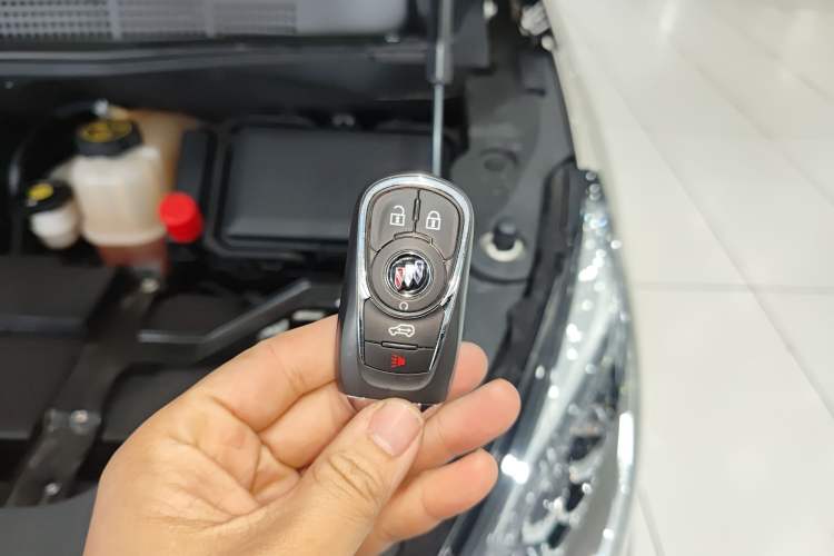 Used Buick GL8 2023 ES Lu Zun Comfort Model